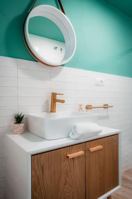 Qh Caldeleria Vieja Apartment Granada Ngoại thất bức ảnh