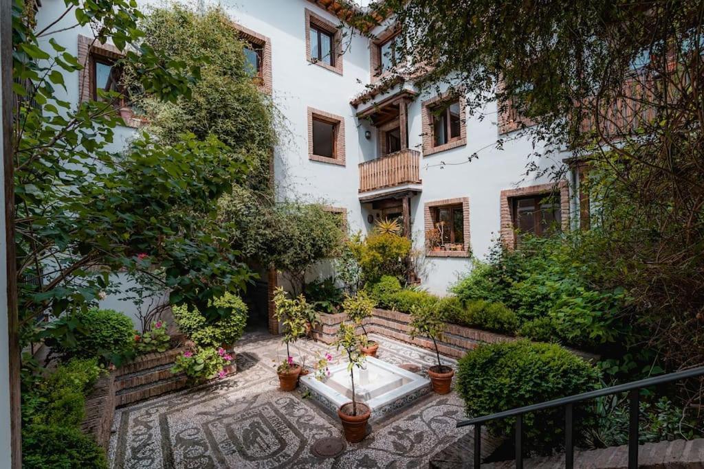 Qh Caldeleria Vieja Apartment Granada Ngoại thất bức ảnh