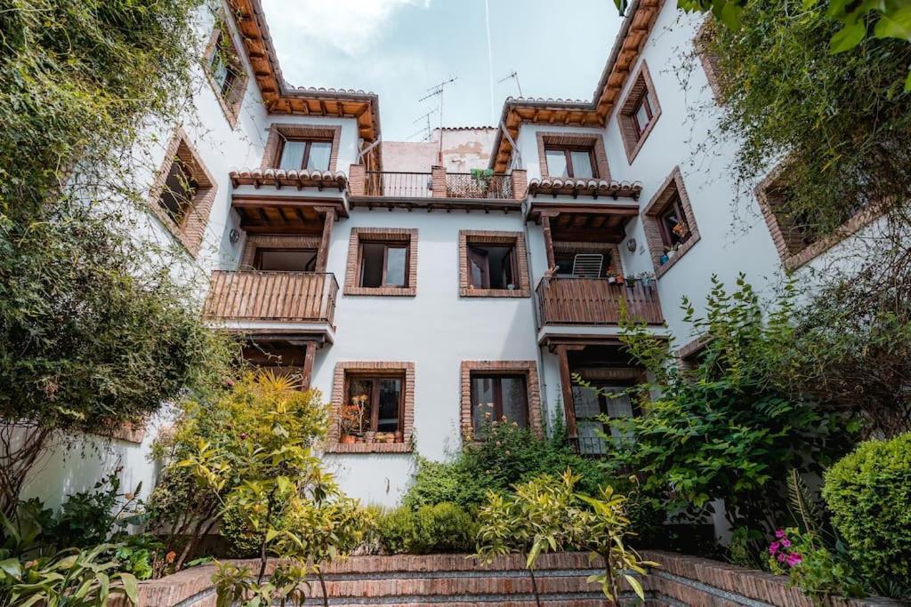 Qh Caldeleria Vieja Apartment Granada Ngoại thất bức ảnh